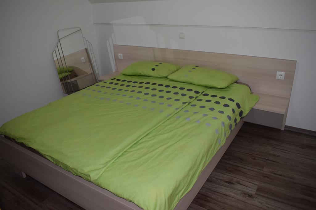 Borovnica Catez Apartment Catez ob Savi Exterior photo